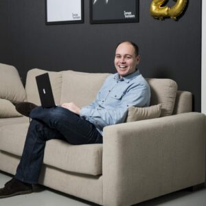 Thuiswerken op de bank