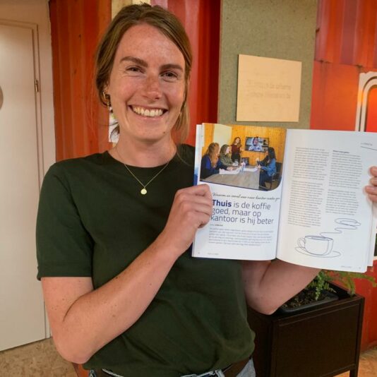 Eefke met eigen geschreven artikel over Hybride werken